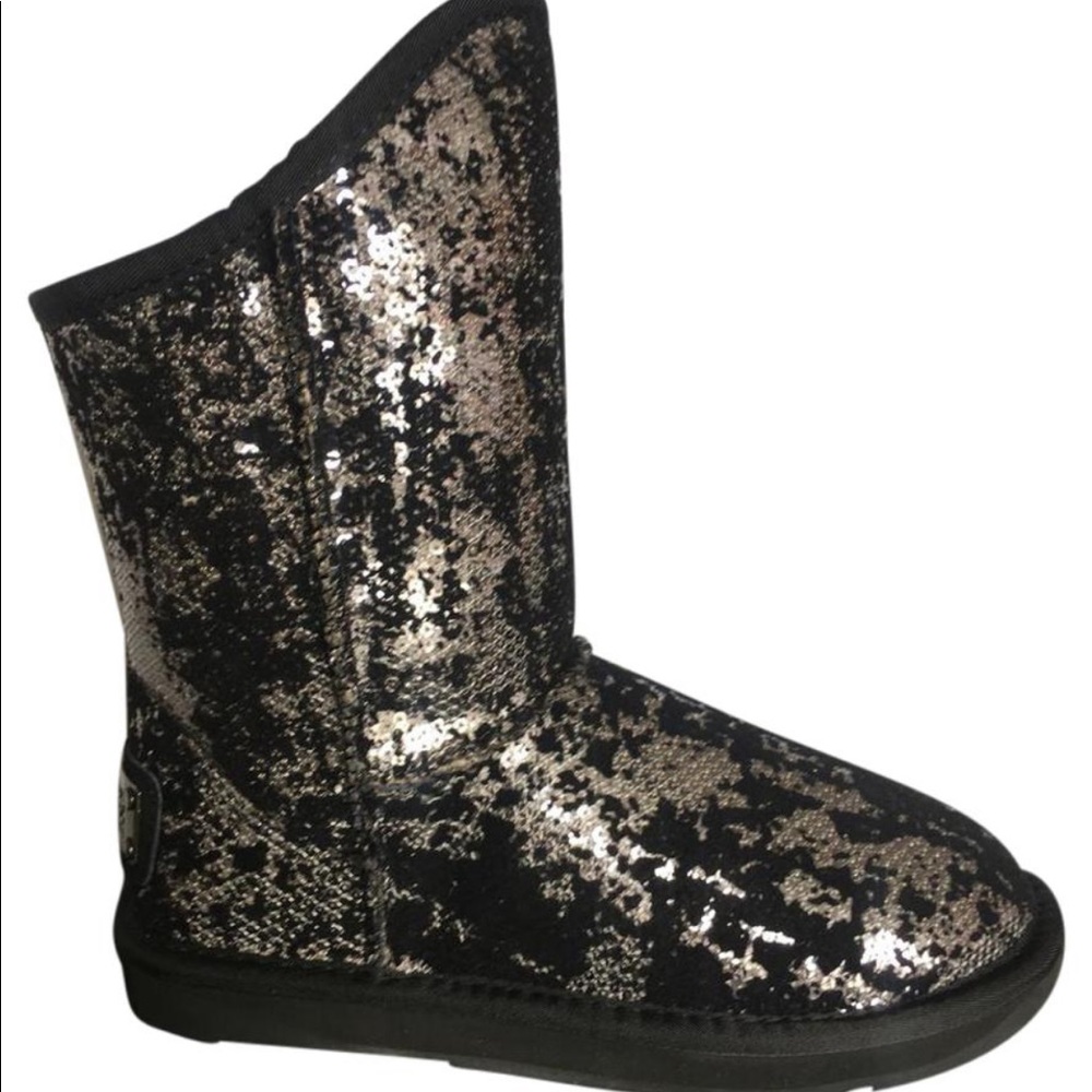 Australia Luxe Collective Cozy Velvet Sequin Boots